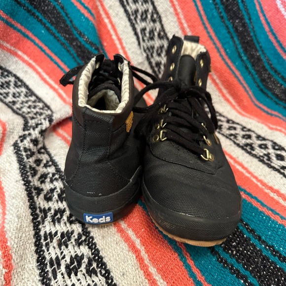 Ked’s waterproof boots, sz 9 - Picture 2 of 8